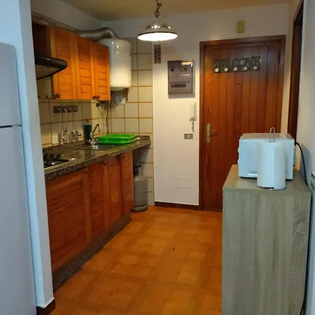 One Bedroom With Pool, 100 Meters From The Beach Apartamento *